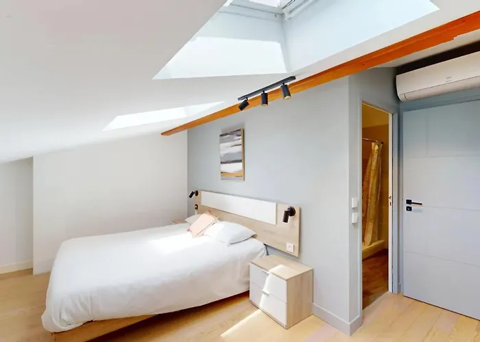 아파트 Hyper Centre T3 Duplex-terrace, Esquirol