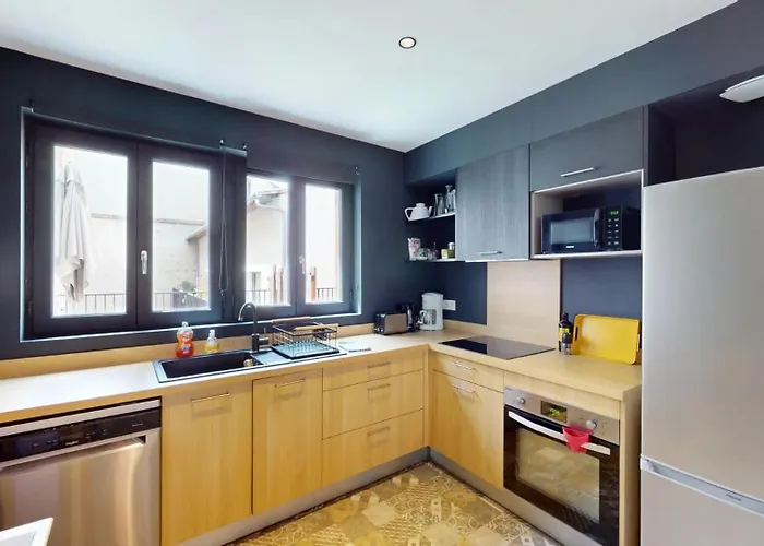 Hyper Centre T3 Duplex-terrace, Esquirol Apartment Toulouse