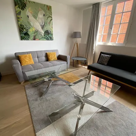 Appartement Hyper Centre T3 Duplex-terrace, Esquirol